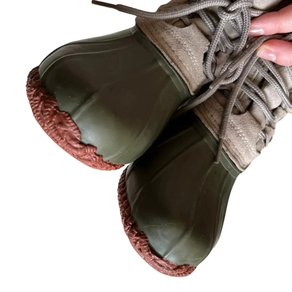 AEO • Green Faux Fur Rain Duck Boot